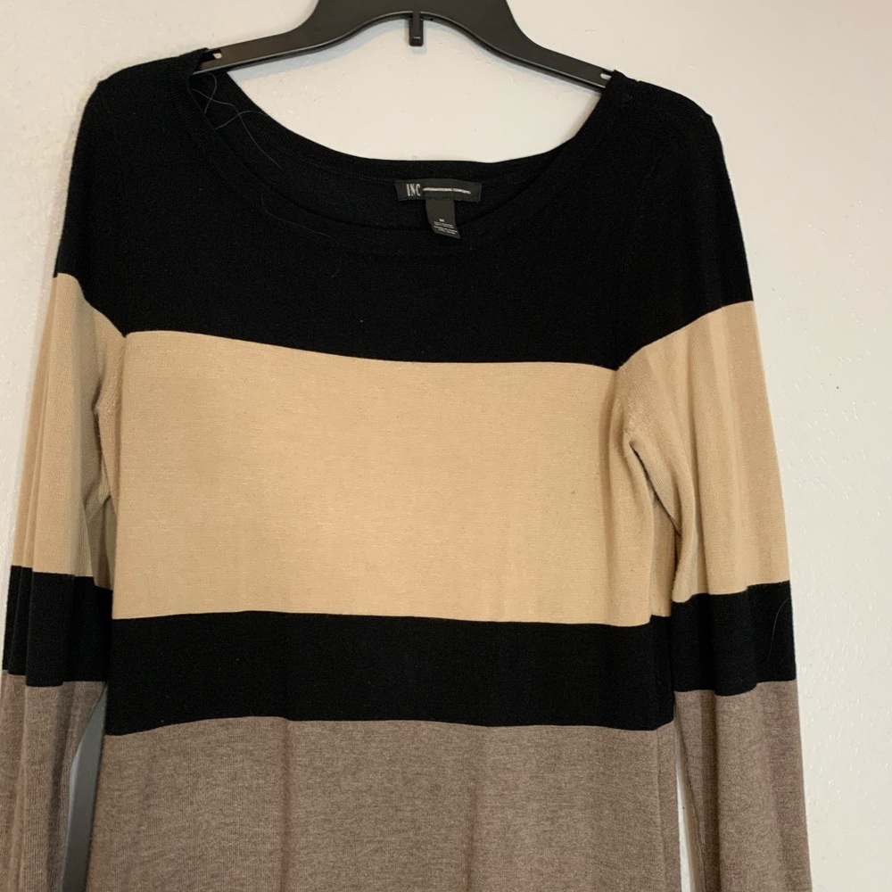 KNITTED DRESS